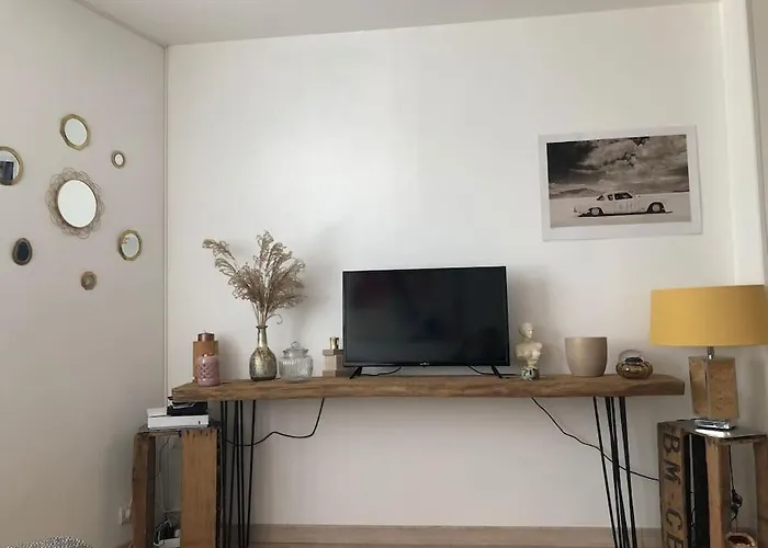 F2 Confort Apartment